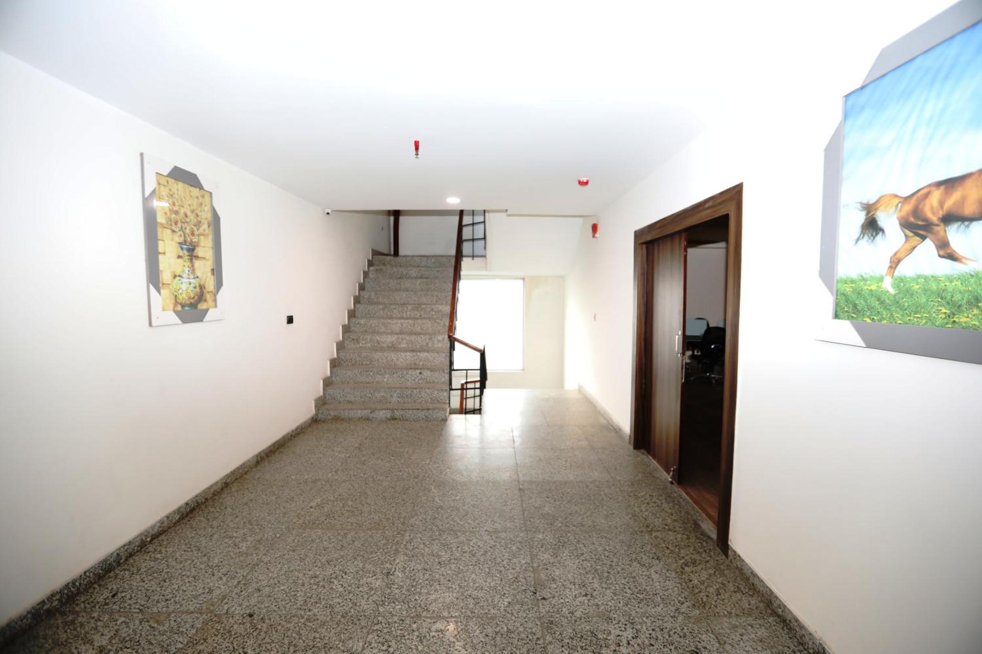 Hotel Noida Grand Sec 58 Exteriör bild